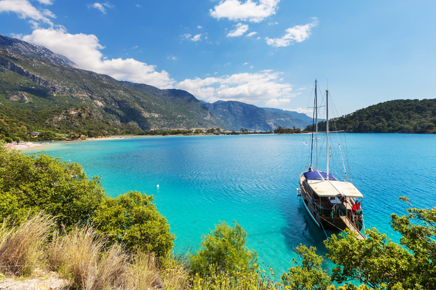 The Quiet Joy of a Turkey Yacht Charter